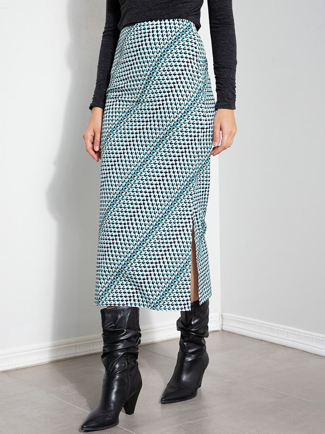 ZALORA OCCASION Multi-Coloured Side Slit Midi Skirt