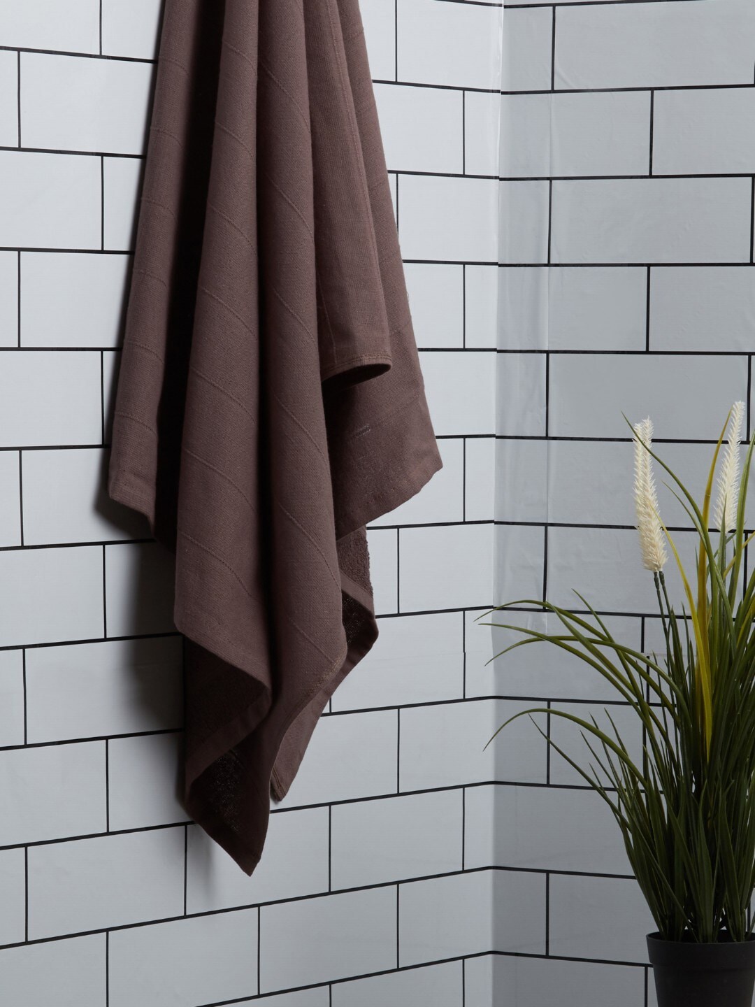 SPACES Brown Solid 250 GSM Pure Cotton Bath Towels Price in India