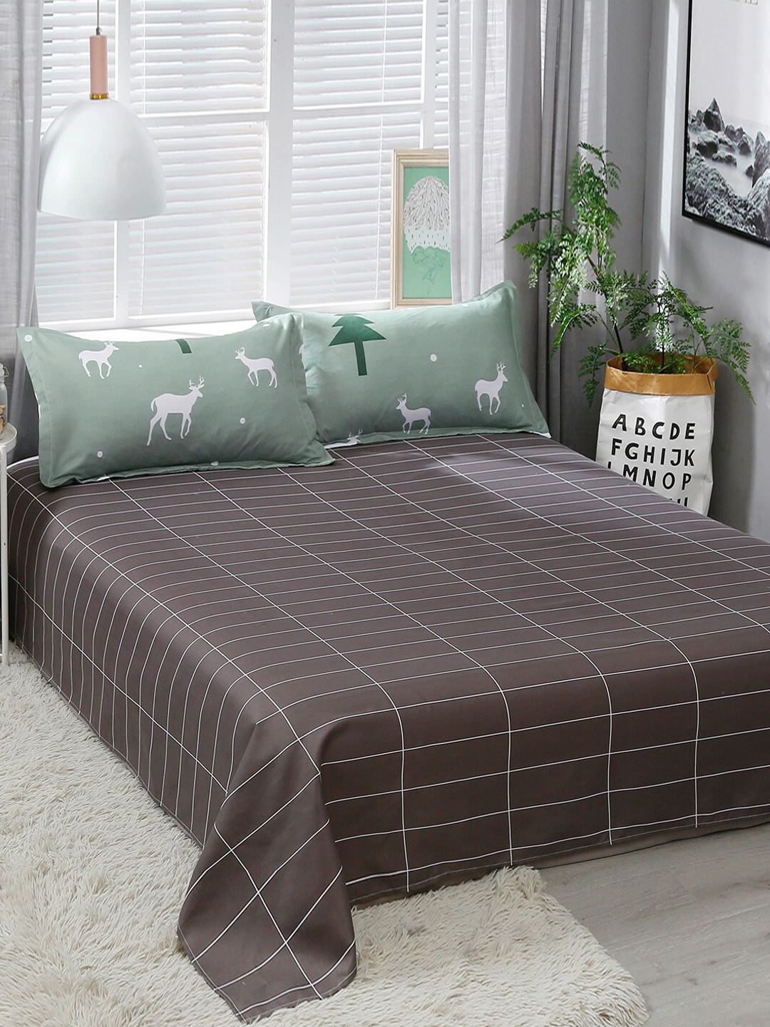 JC Collection Green & Brown Geometric Double King Bedding Set Price in India