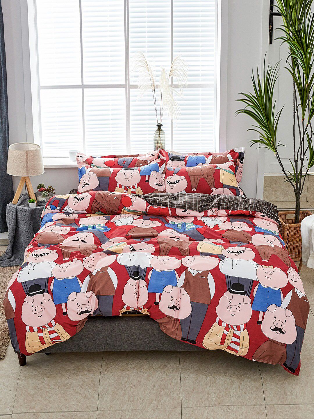 JC Collection Red & Blue Printed Double Queen Bedding Set Price in India