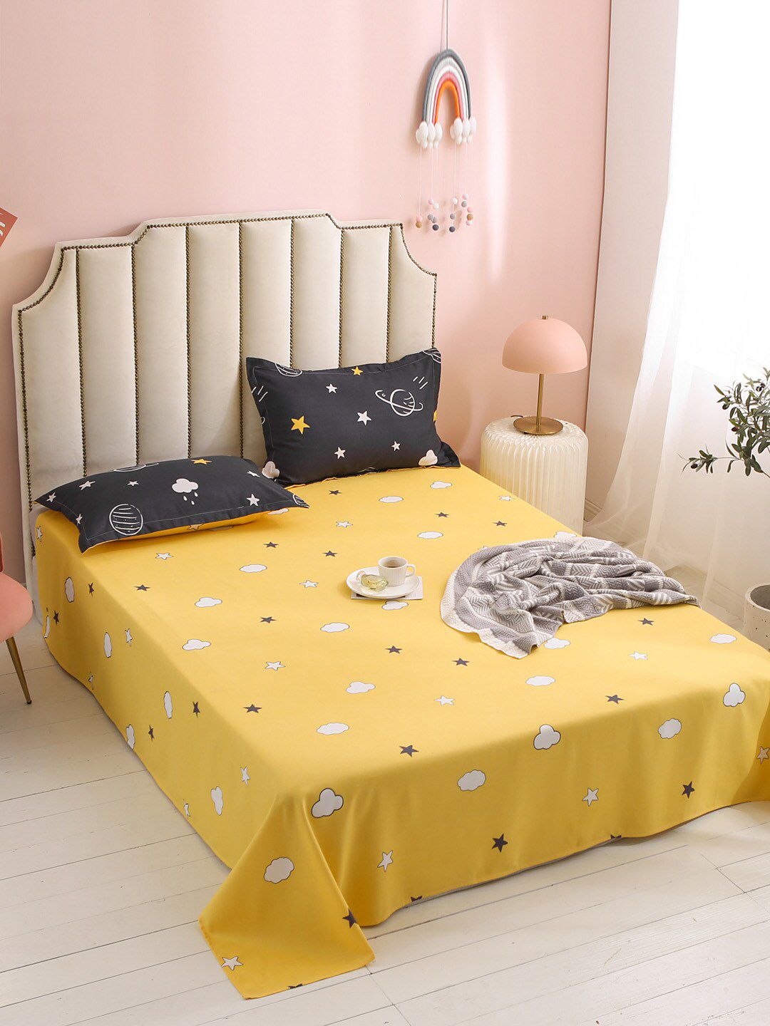 JC Collection Black & Yellow Printed Double King Bedding Set Price in India