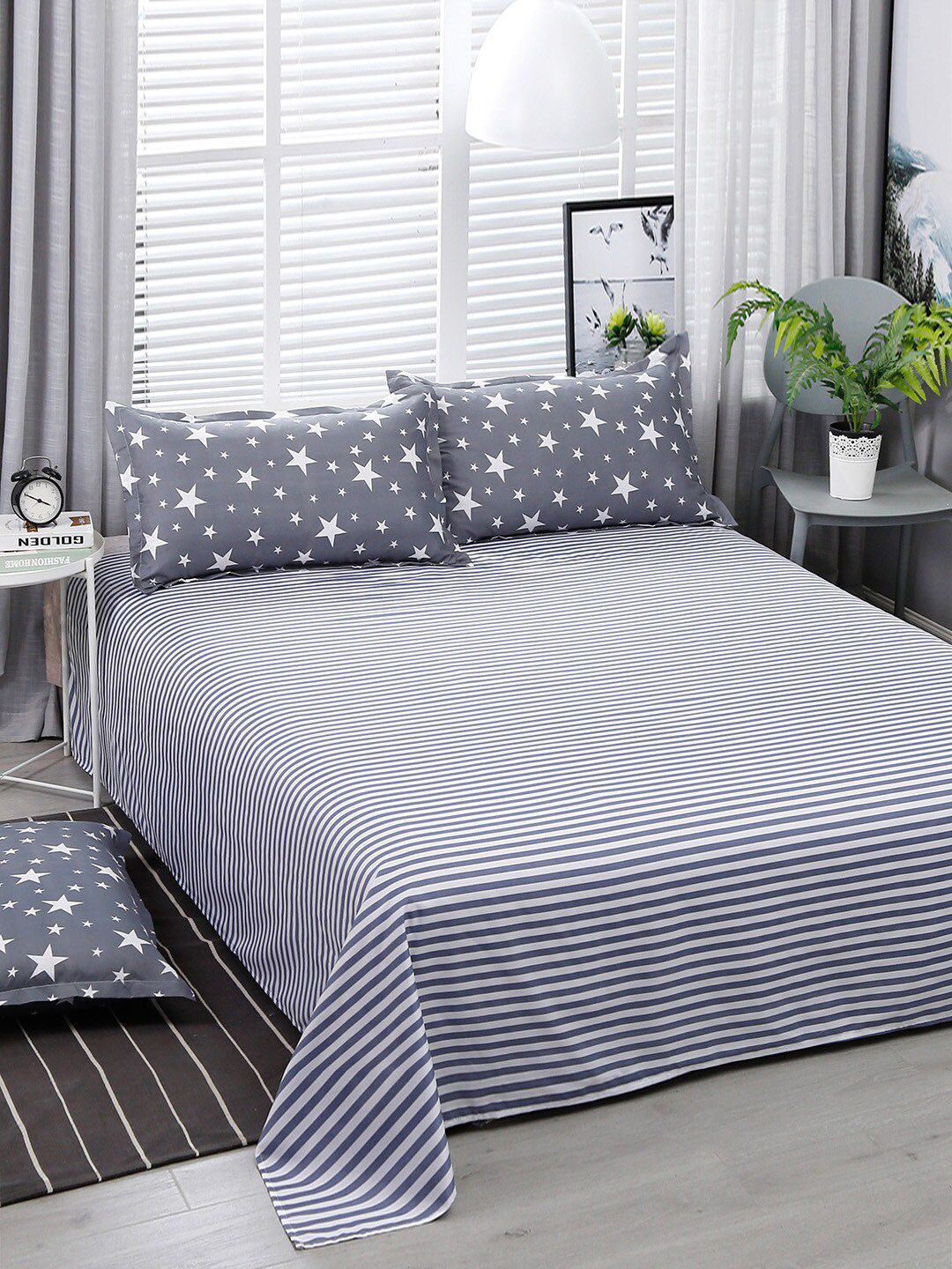 JC Collection Grey & Blue Printed Single Bed Quilt Cover with Bedsheet & 1 Pillow Cover Price in India