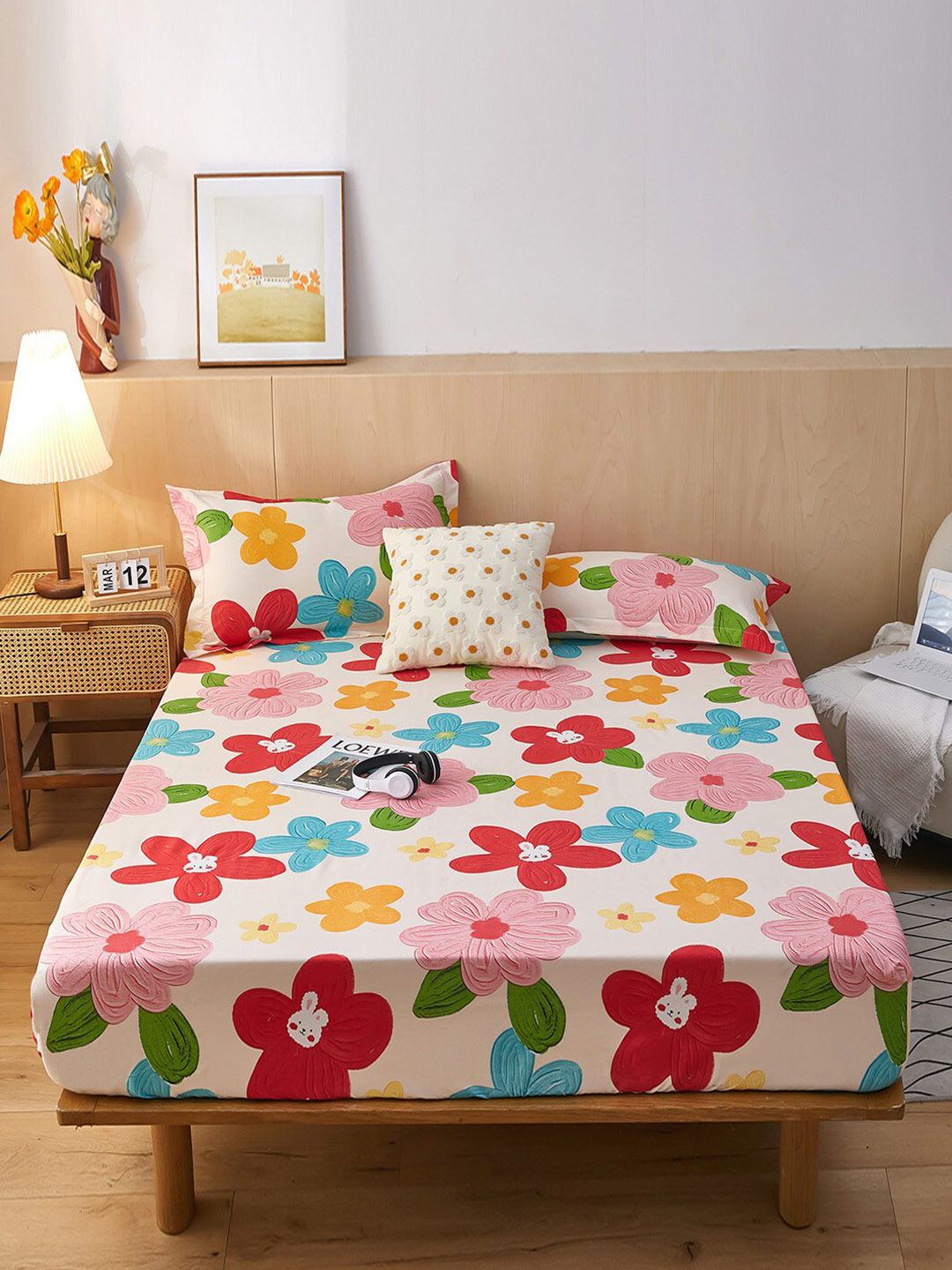 JC Collection Pink & Blue Floral 160 TC King Bedsheet with 2 Pillow Covers Price in India