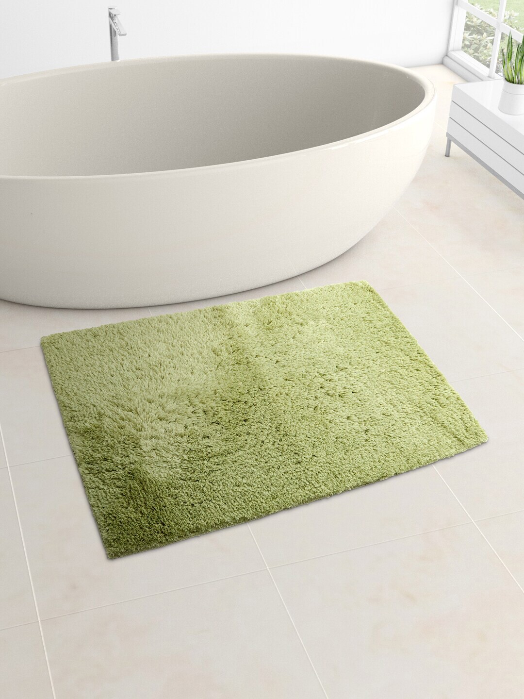 Living scapes by Pantaloons  Green Solid Pure Cotton 1600 GSM Bath Rug Price in India
