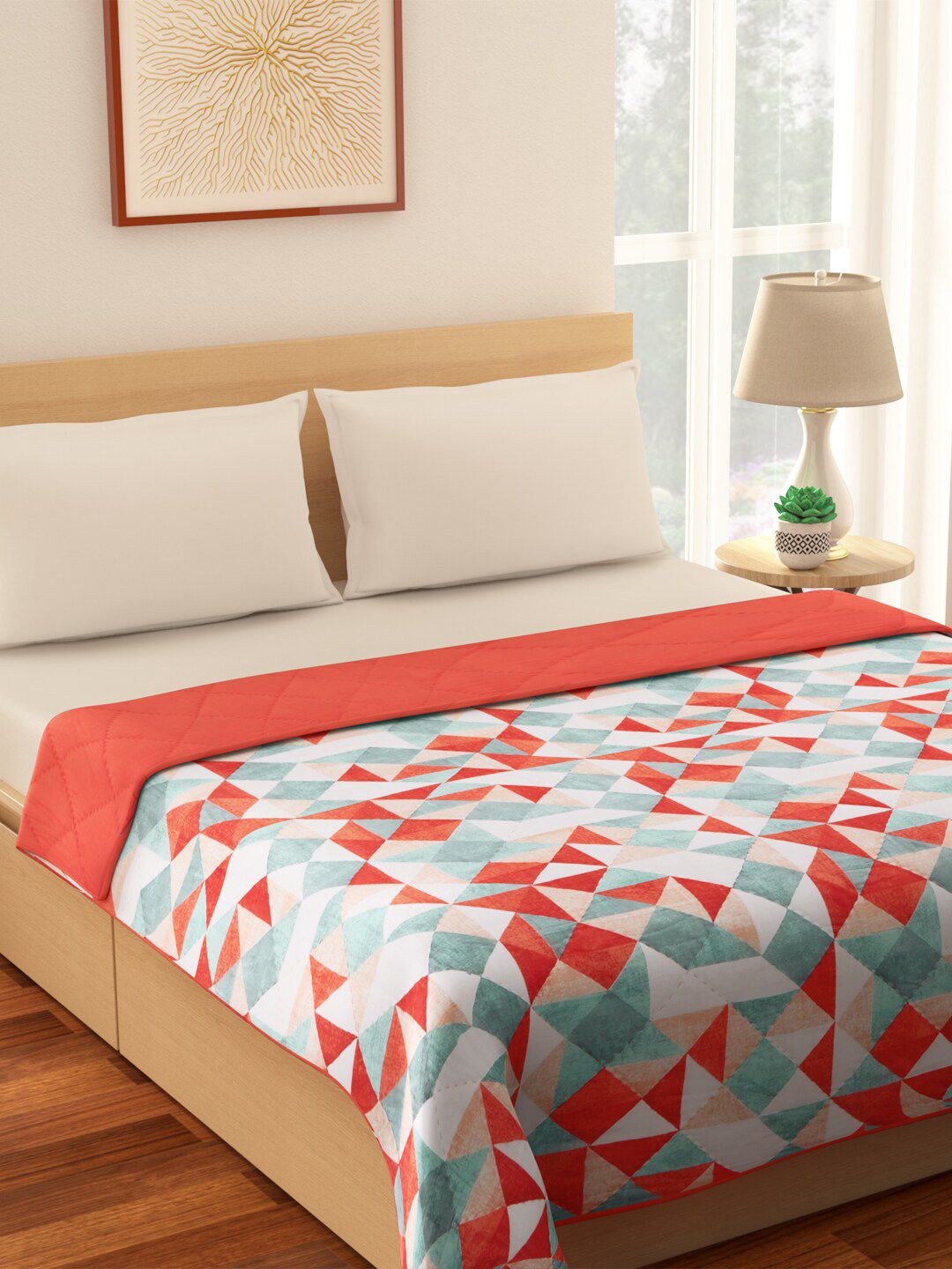 Living scapes by Pantaloons Red & White Geometric Mild Winter Double Bed Quilt Price in India
