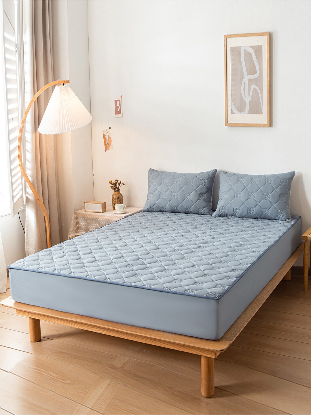JC Collection Blue Solid Fitted Double Queen Bed Cover With 2 Pillow Covers Price in India