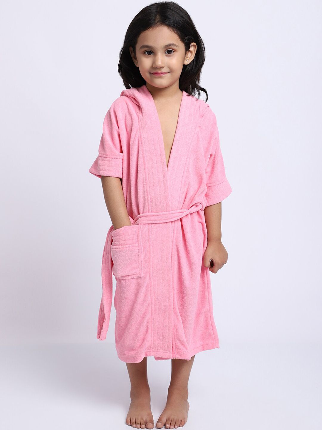 ELEVANTO Kids Pink Solid Bath Robe With Belt