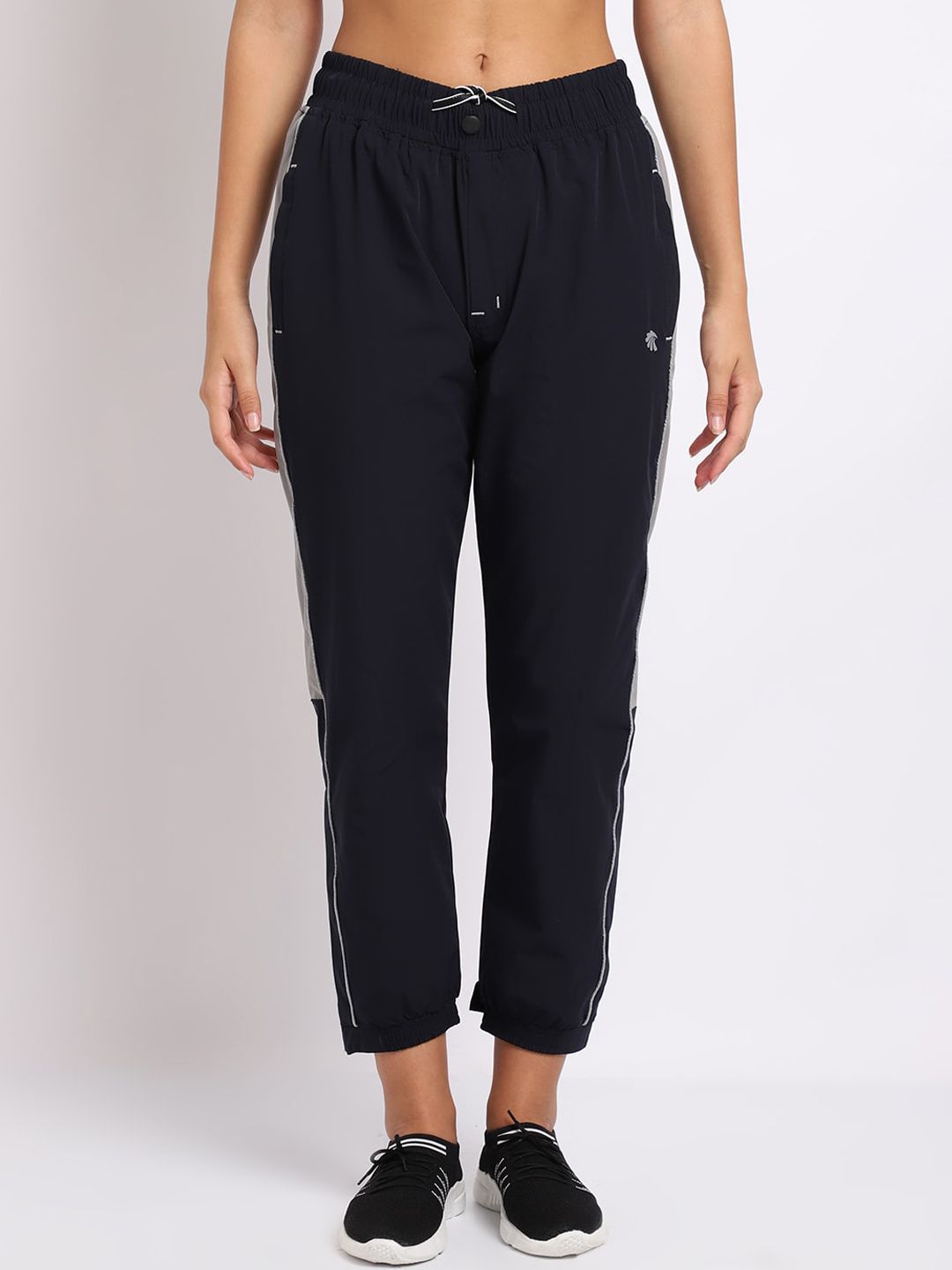 Gallus Women Navy Blue Regular Fit Solid Joggers Price in India