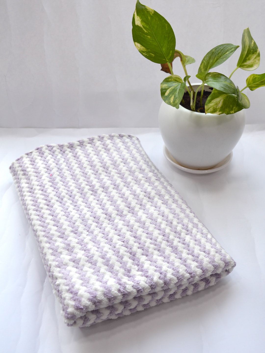 Tranquil square Purple & White Striped 650 GSM Cotton Bath Towel Price in India
