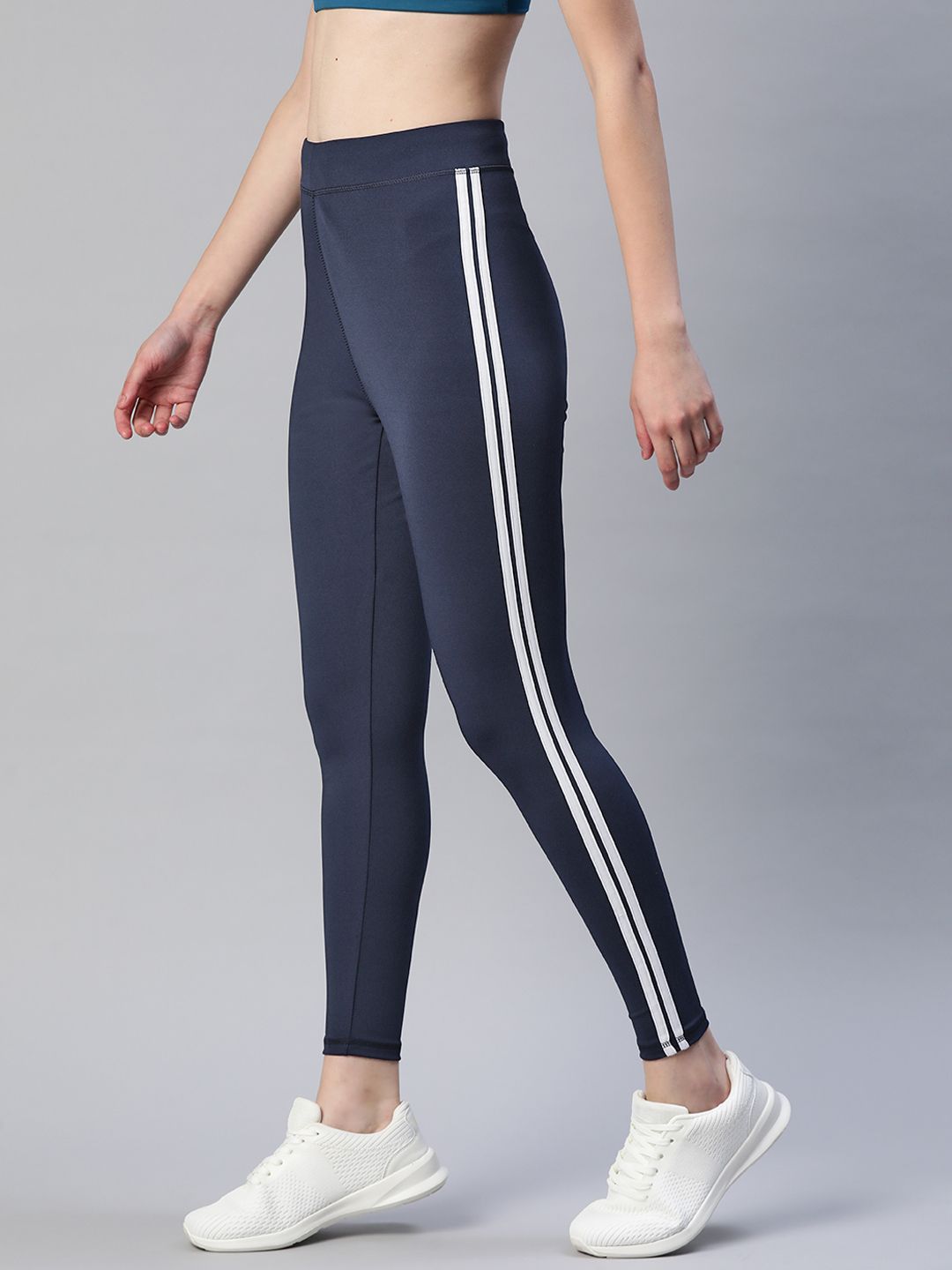 Blinkin Women Navy Blue Rapid Dry Tights With Side Stripes Price in India