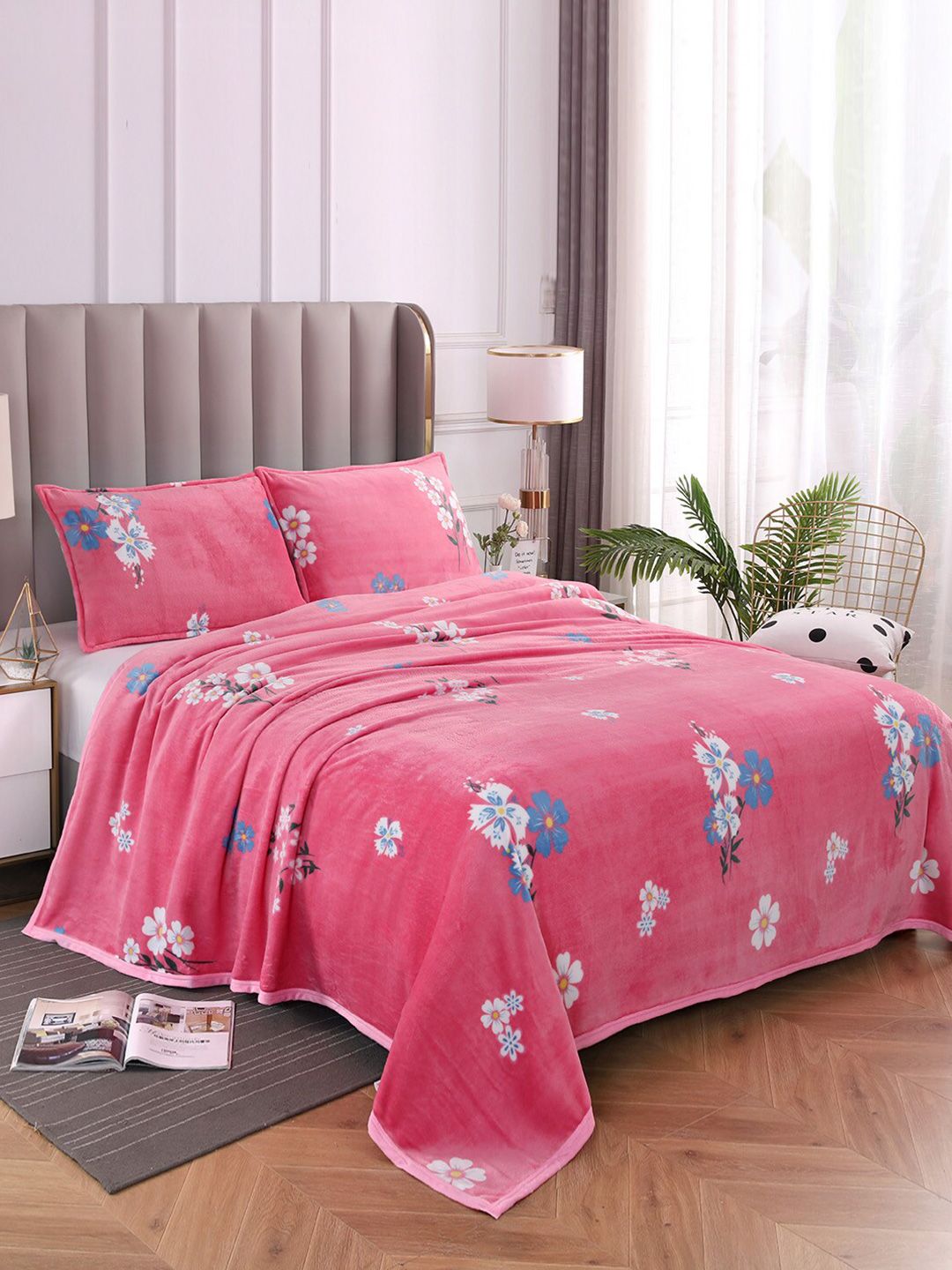 JC Collection Pink & Blue Floral Summer 300 GSM Double Bed Blanket Price in India
