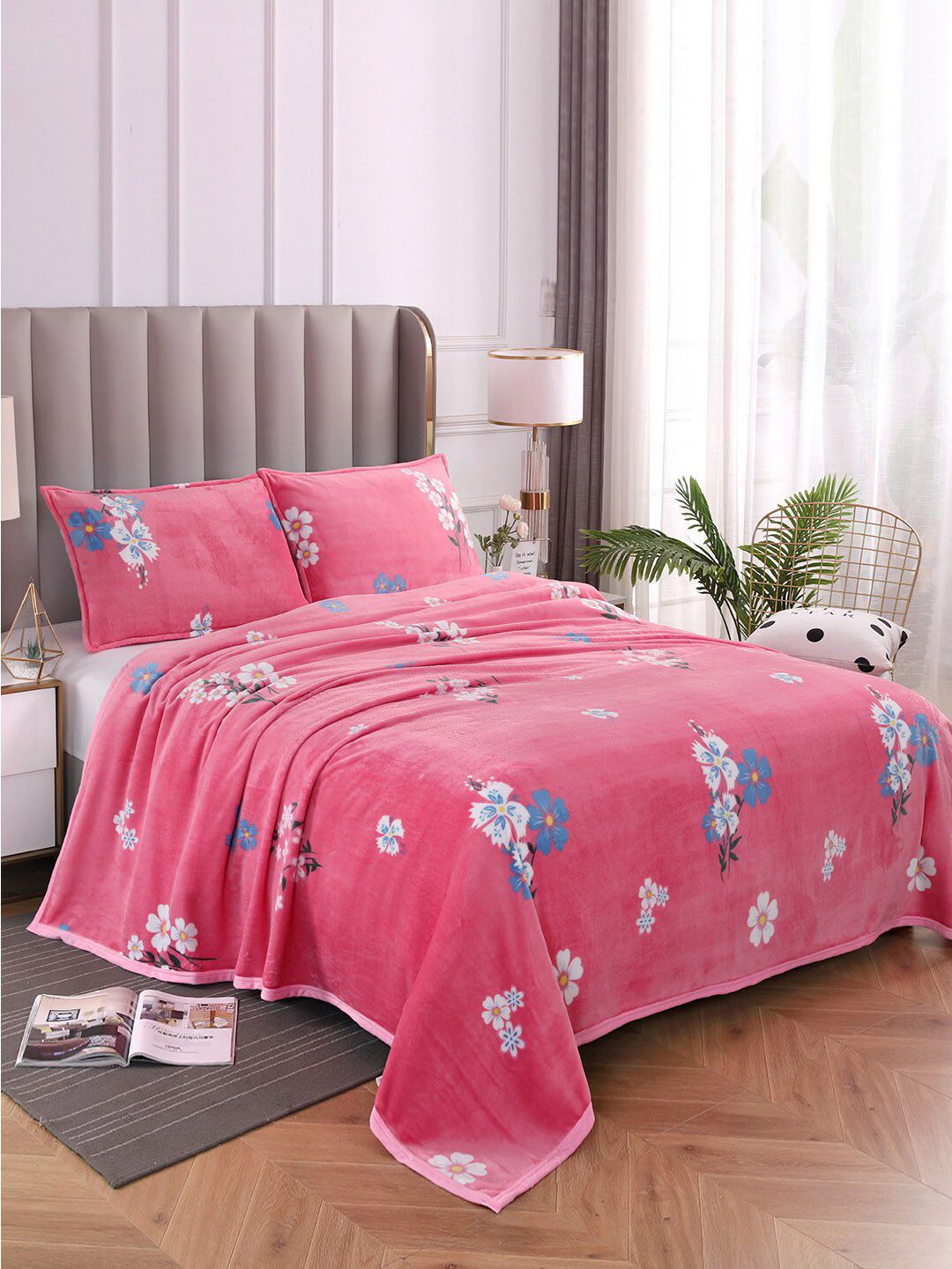 JC Collection Pink & Blue Floral Summer 300 GSM Double Bed Blanket Price in India