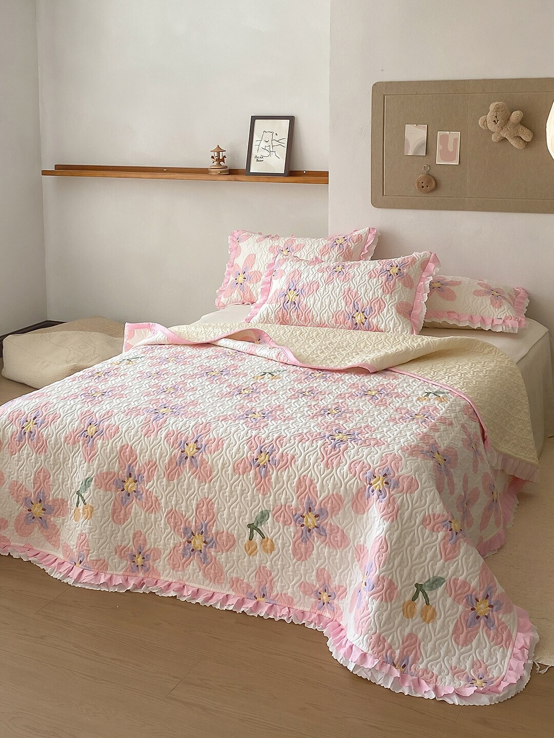 JC Collection Pink Floral Printed Cotton Double King Bed Cover Price in India