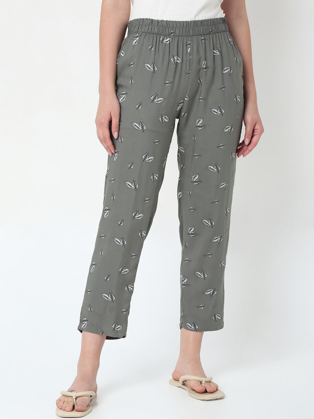 Smarty Pants Women Grey Cotton Floral Print Pyjamas Price in India
