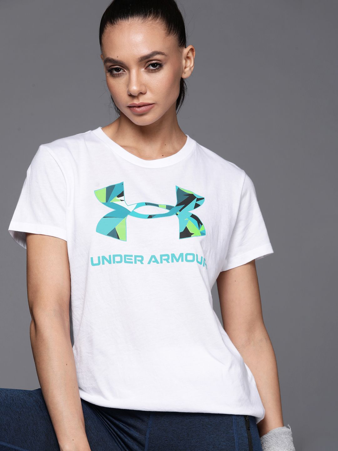 UNDER ARMOUR Women White Brand Logo Print Live Sportstyle Graphic SSC T-shirt Price in India