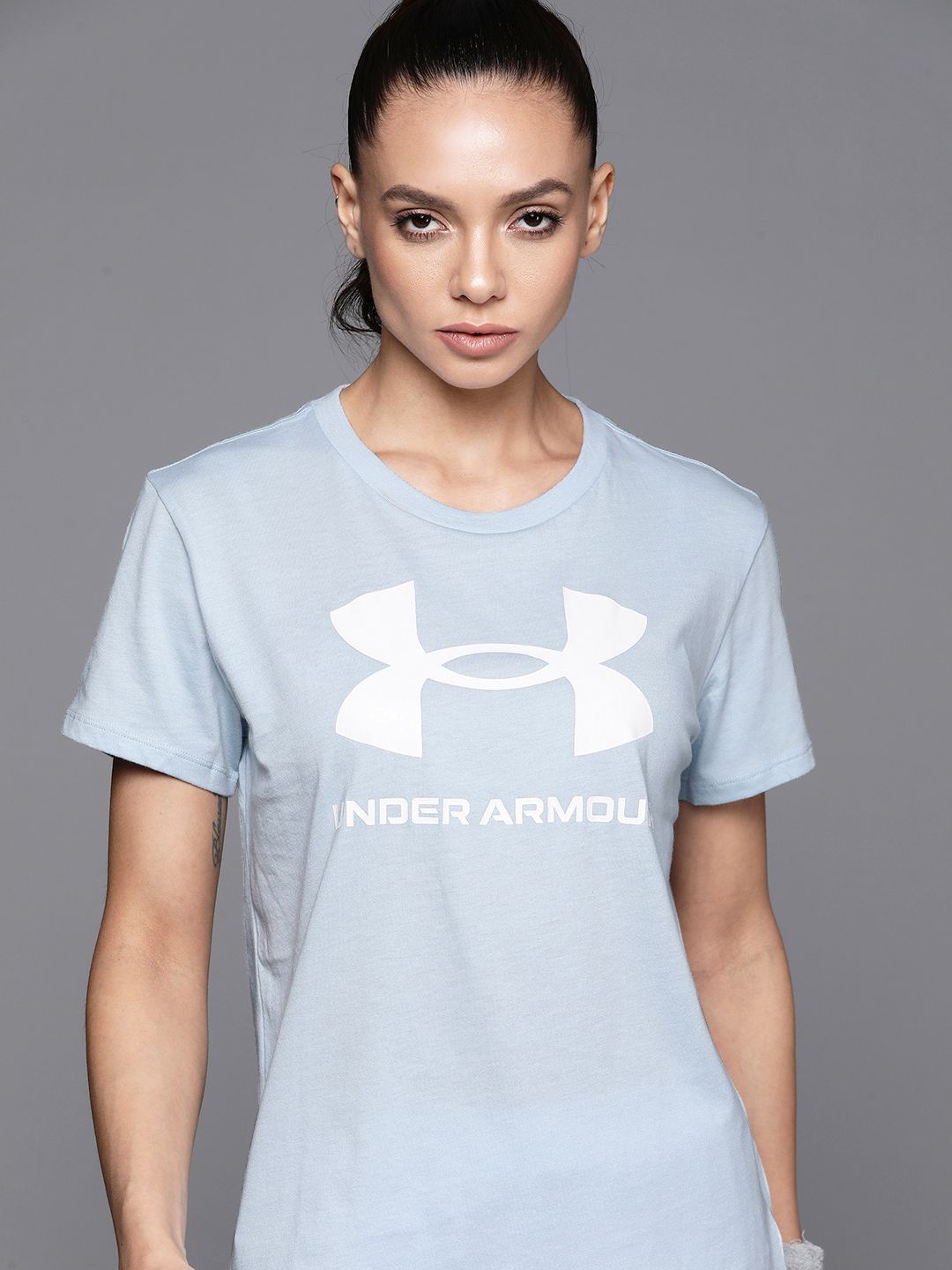 UNDER ARMOUR Women Blue Brand Logo Print Live Sportstyle Graphic SSC T-shirt Price in India