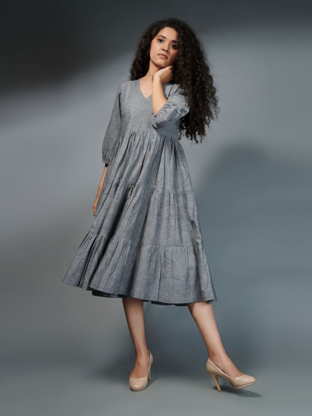 the kaatn trail Black Linen A-Line Midi Dress Price in India