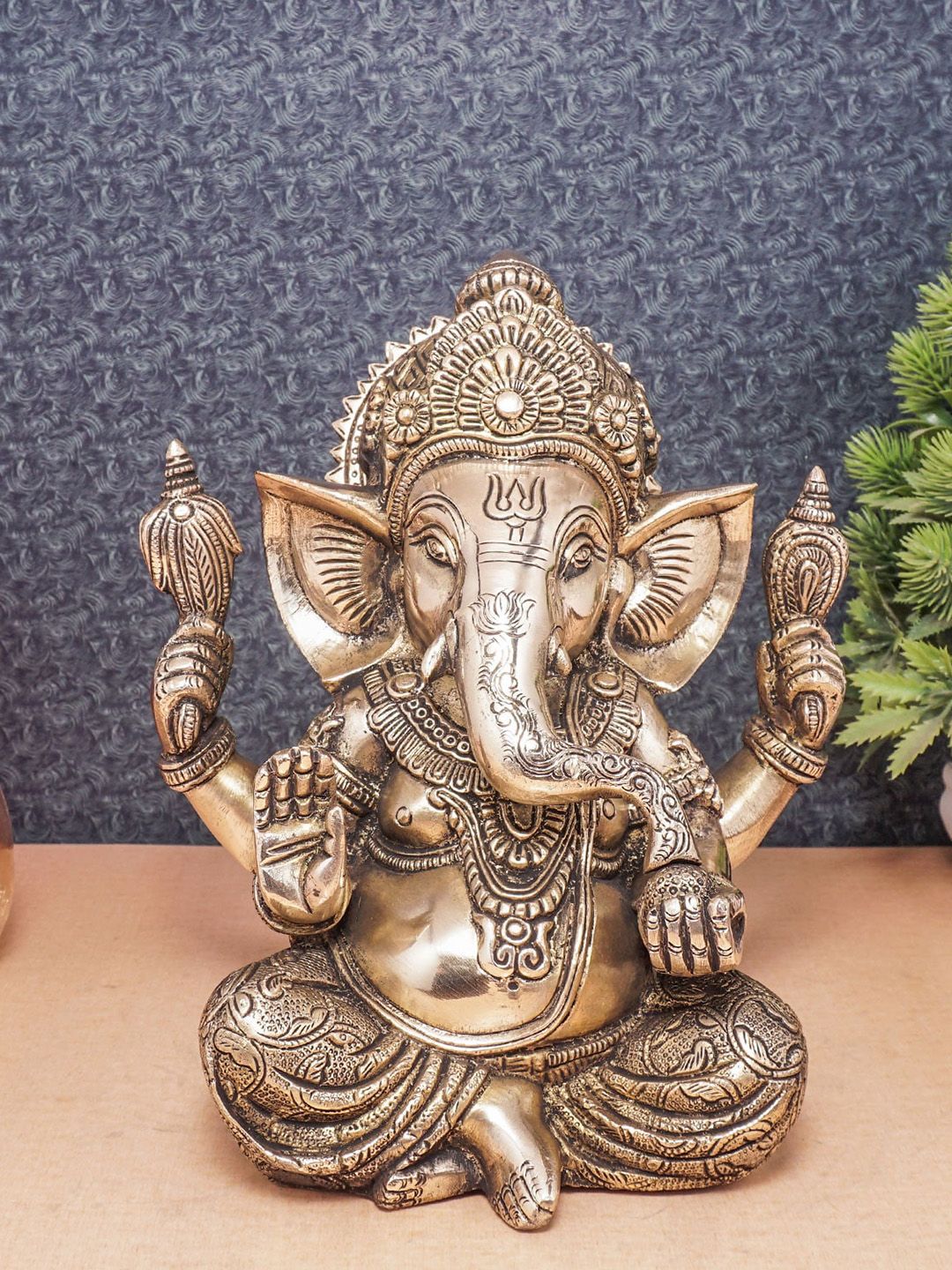 StatueStudio Bronze Ganesha Carved Idol Showpiece Price in India