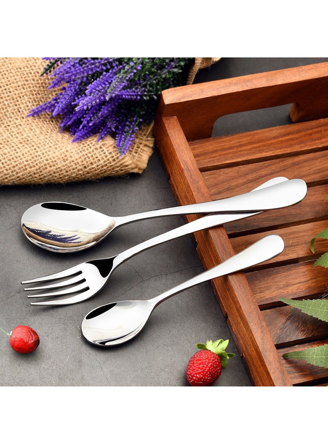 FNS Victoria Stainless Steel 18 Pc Cutlery set with Box Price in India