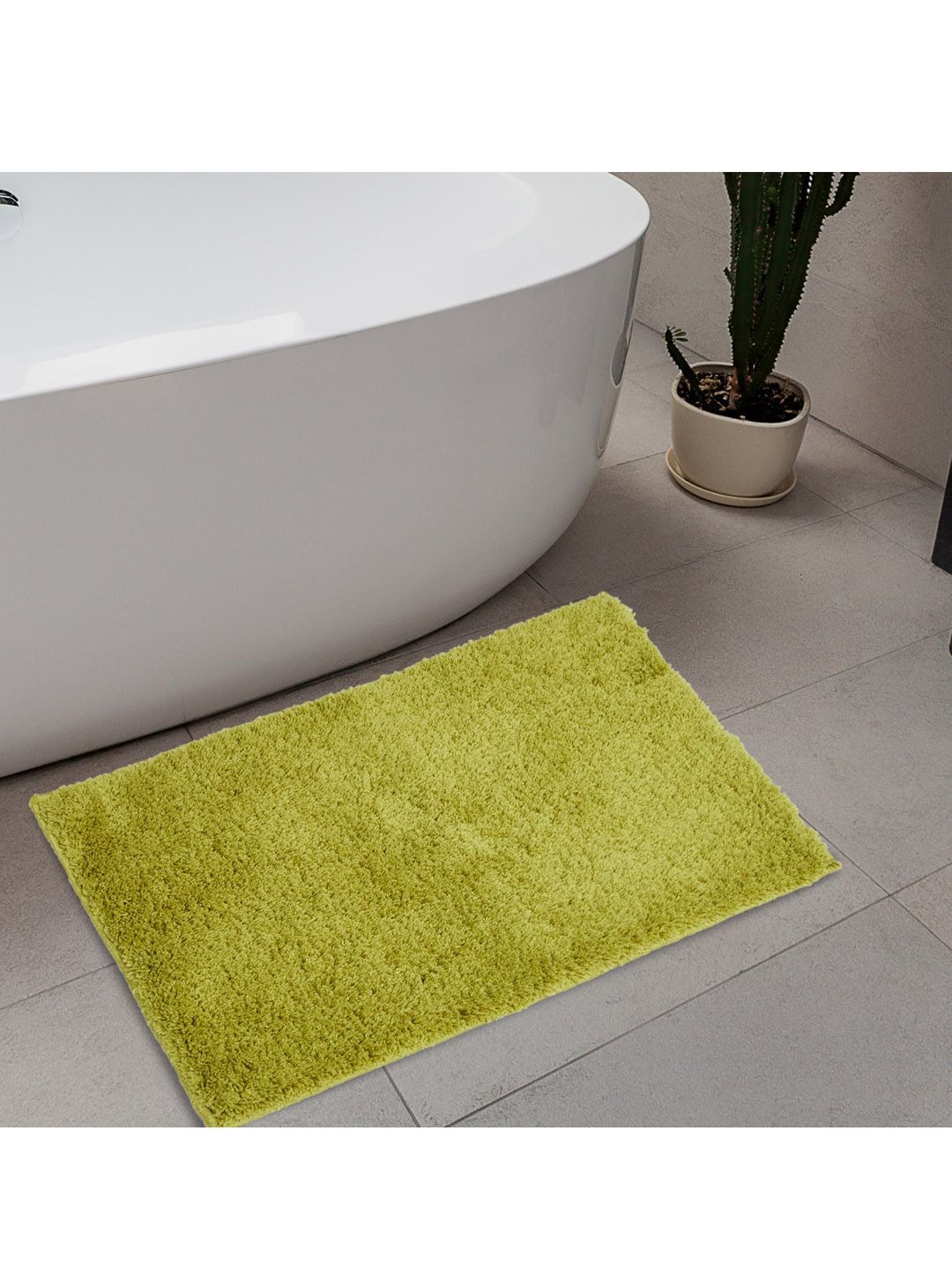 Home Centre Green Textured Rectangle Bath Rug Price in India