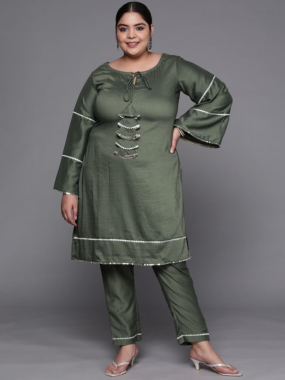 INDDUS PLUS Women Green Solid Gotta Patti Detail Kurta with Trousers Price in India