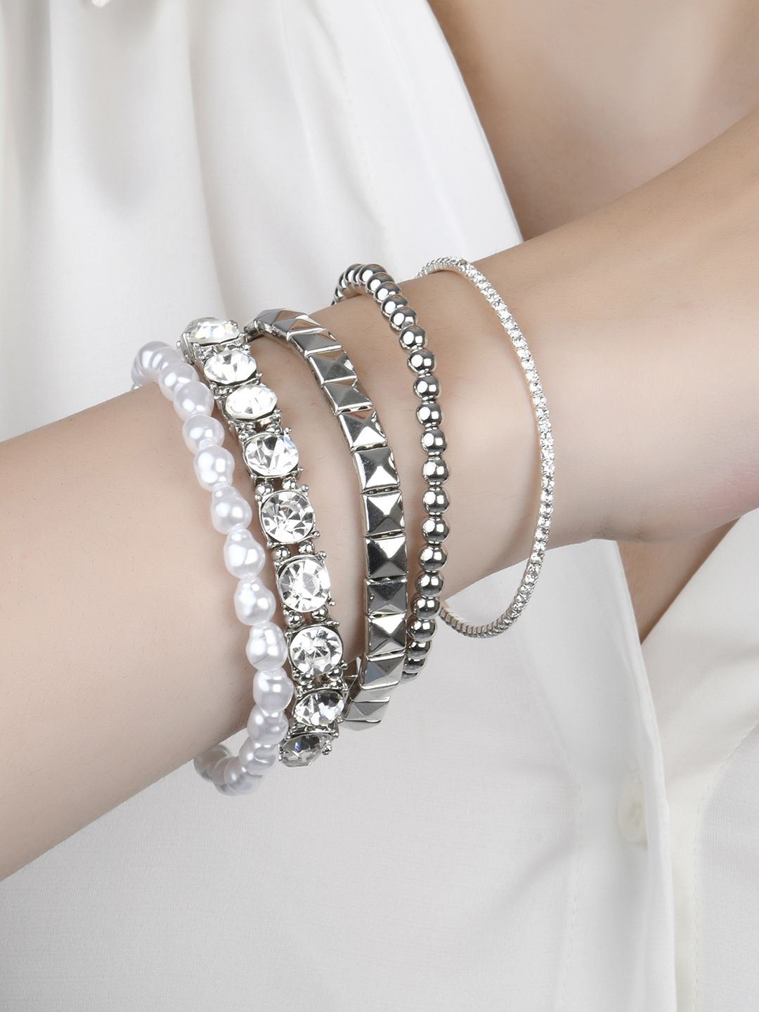 Lilly & sparkle Women Set Of 5 Silver-Toned & White Crystals Silver-Plated Link Bracelet Price in India