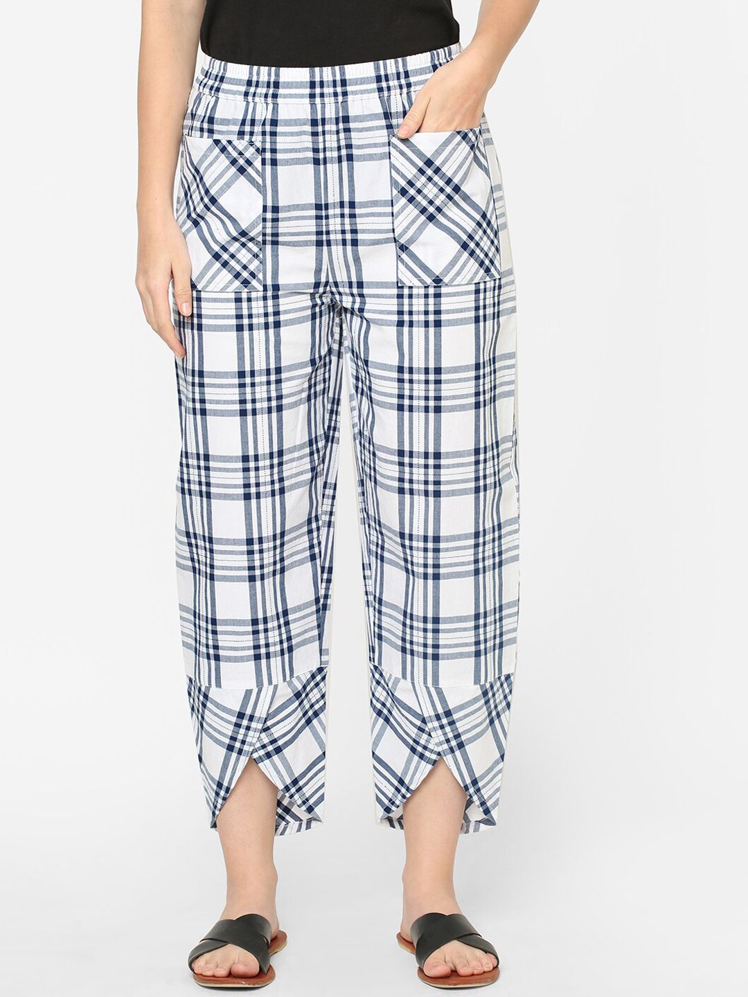 Mystere Paris Women Blue & White Checked Lounge Pants Price in India