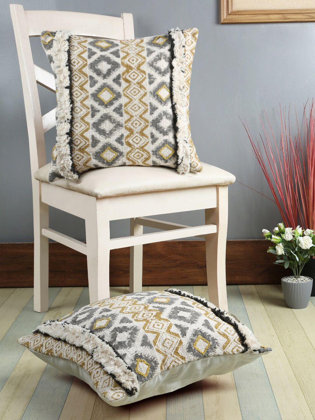 eyda Beige & White Set of 2 Embroidered Square Cushion Covers Price in India
