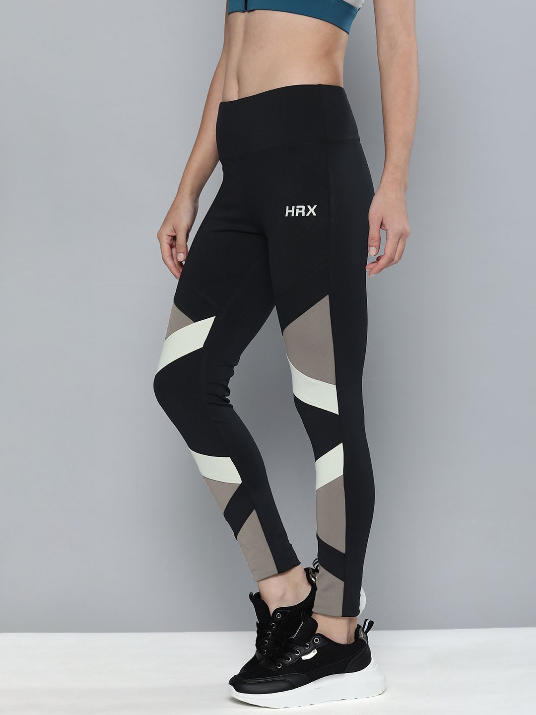 HRX By Hrithik Roshan Women Black & Grey Colourblocked Running Rapid-Dry Technology Tights Price in India