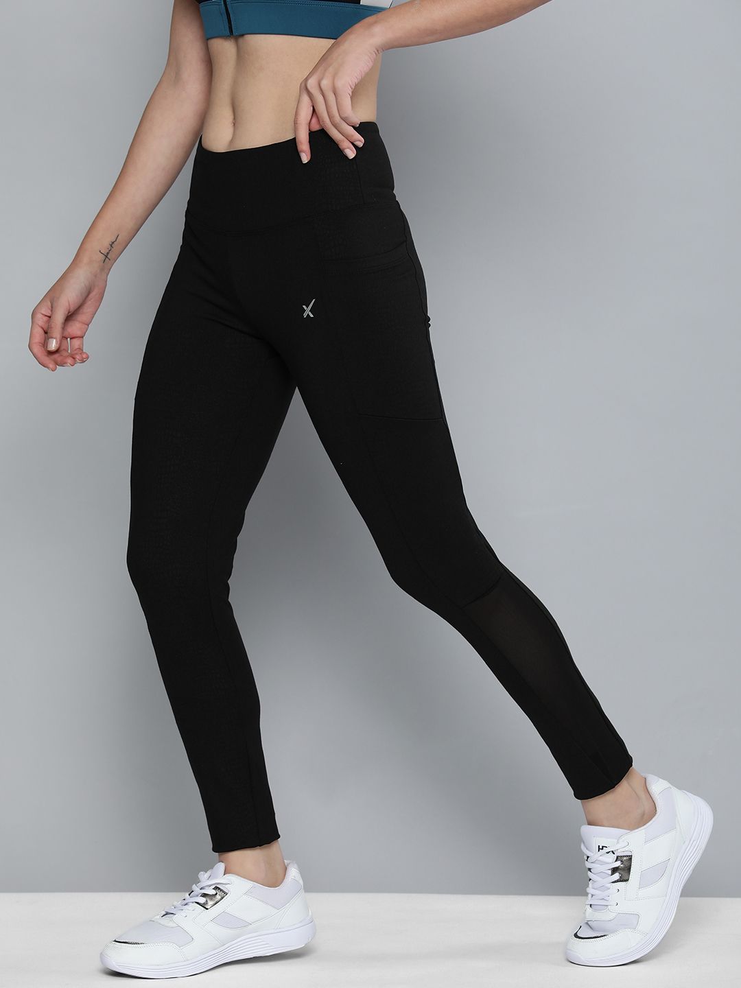 HRX By Hrithik Roshan Women Black Patterned Running Rapid-Dry Technology Tights Price in India