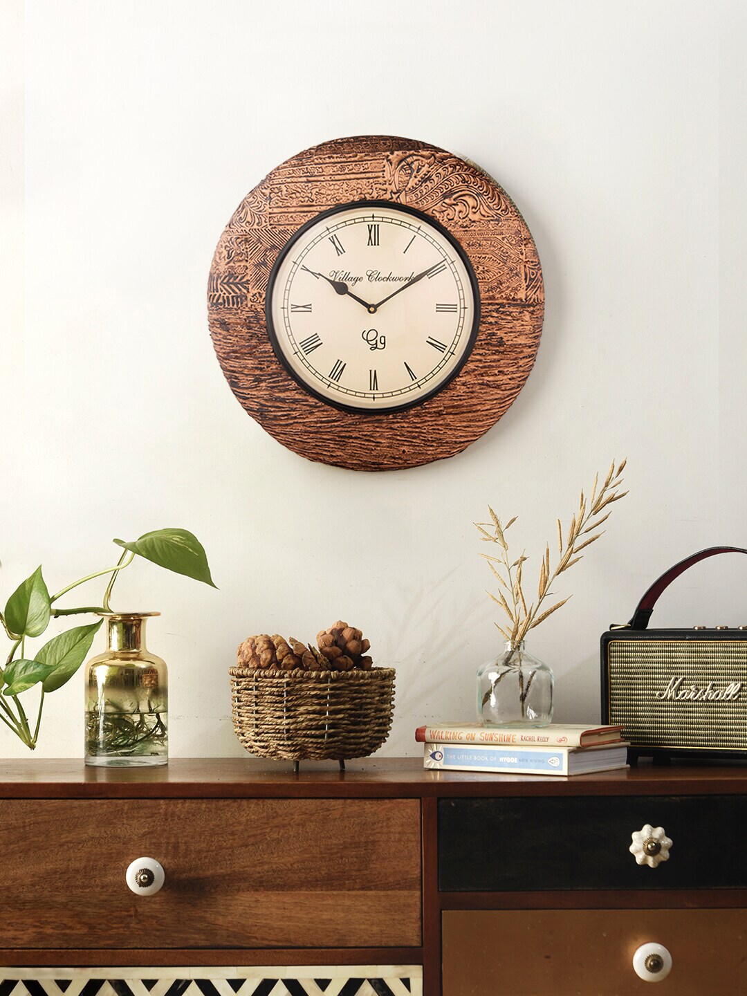 green girgit Bronze-Toned & White Textured 16 Inches Contemporary Wall Clock Price in India