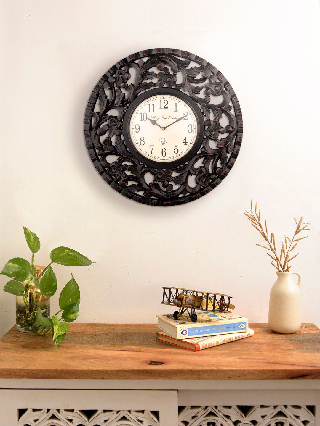 green girgit Brown & White Textured Contemporary Wall Clock Price in India
