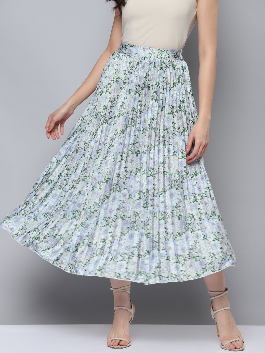 SASSAFRAS Women Lavender & White Floral Printed Accordion Pleated A-Line Skirt