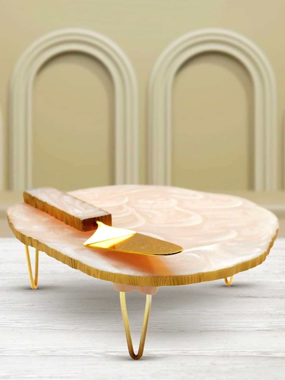 Tranquil square Brown & Golden Tone Printed Cake Stand And Server Price in India