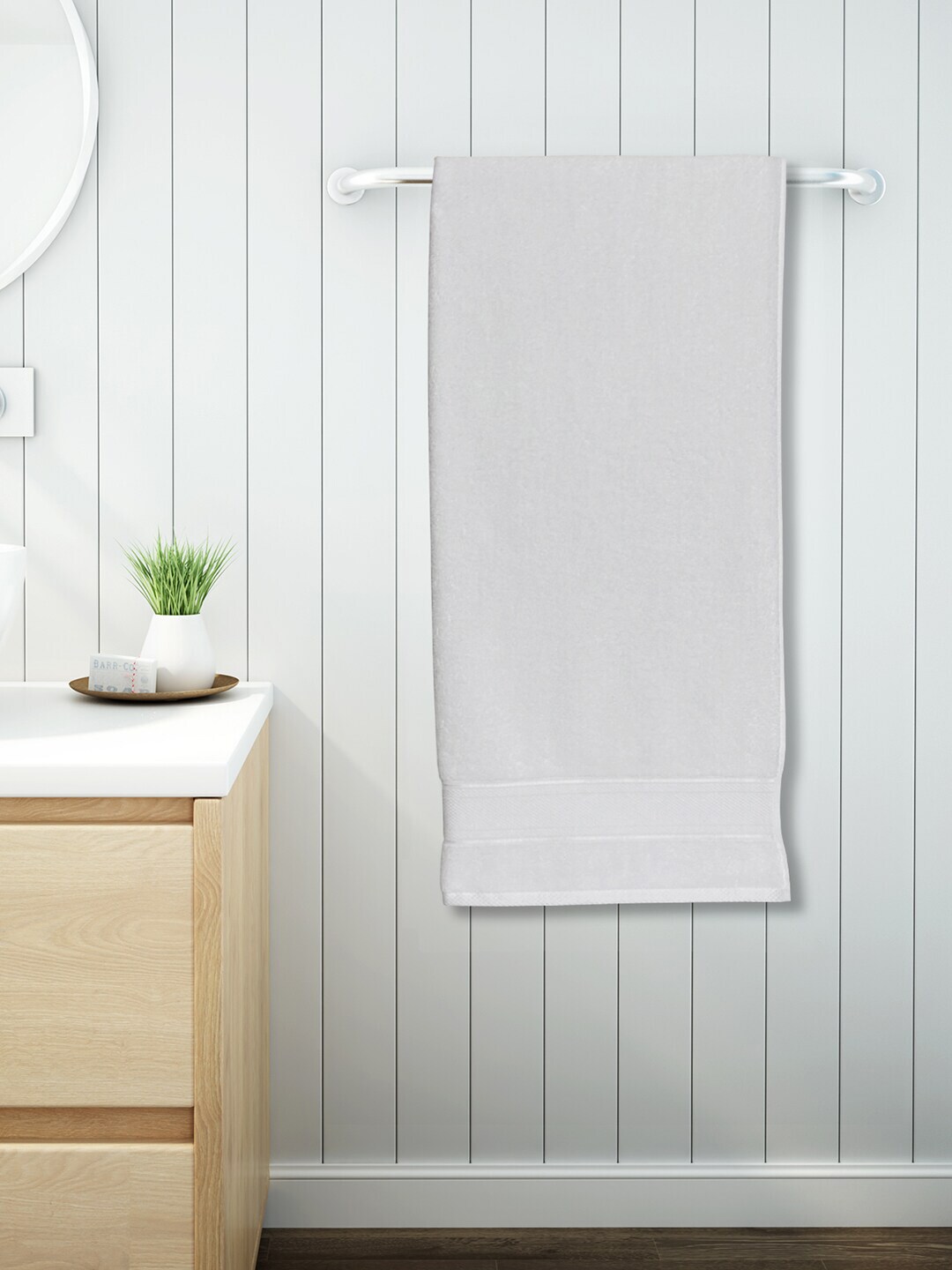 SPACES White Solid 550 GSM Pure Cotton Bath Towel Price in India