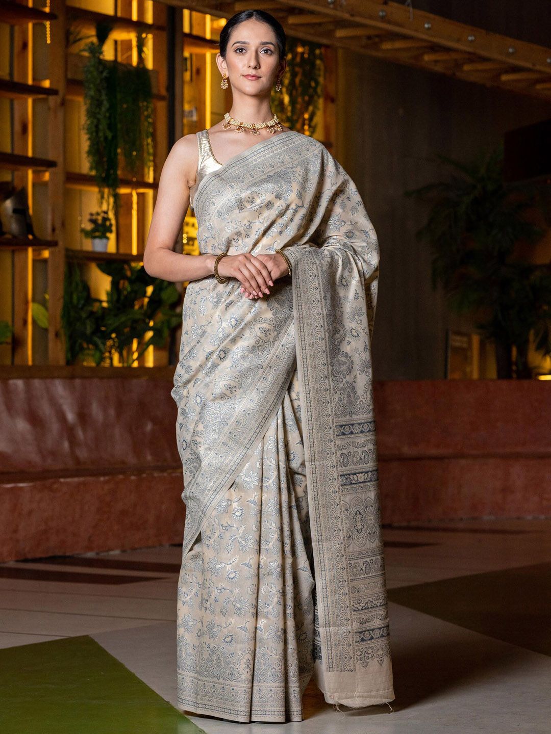 BEATITUDE Cream-Coloured & Blue Floral Zari Cotton Blend Saree Price in India