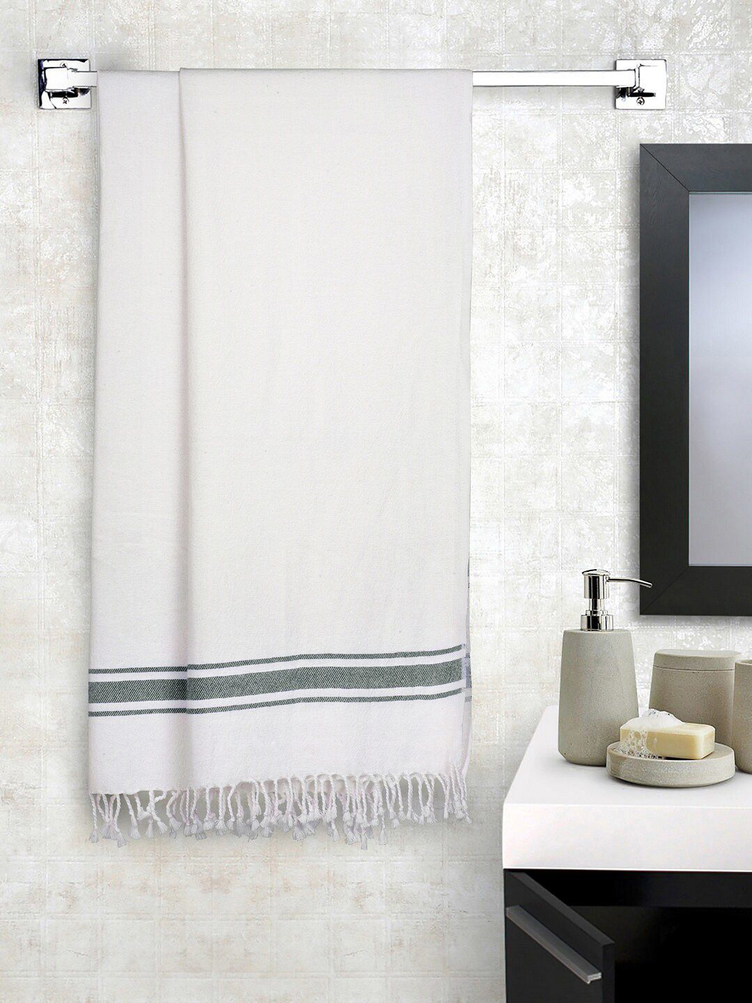 KLOTTHE  Set of 2 Grey & White Striped Cotton 233 GSM Bath Towels Price in India