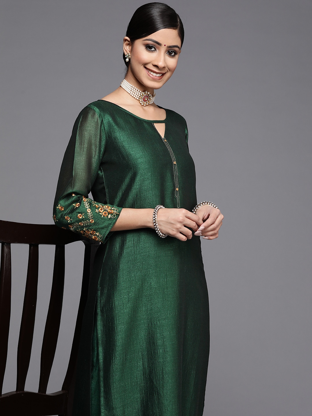 Libas Women Green Thread Work Kurta with Cut-out Detail Price in India