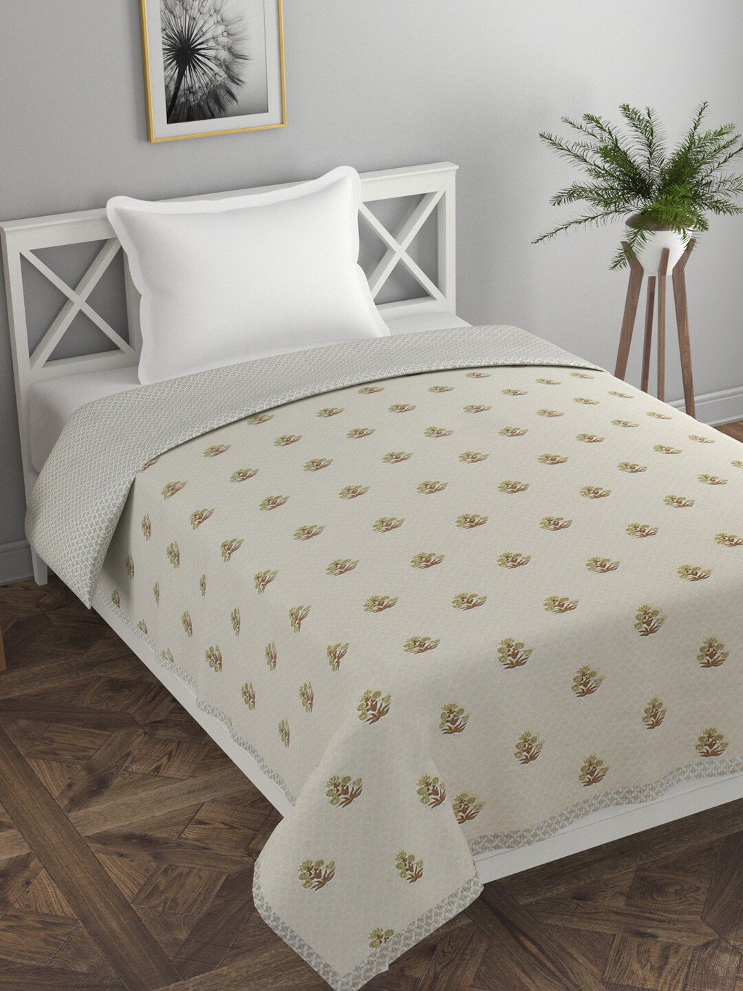 Florida Cream-Coloured & Green Floral AC Room 120 GSM Single Bed Dohar Price in India