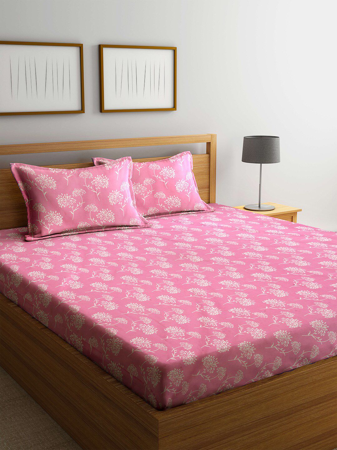 Arrabi Pink & White Floral 300 TC King Bedsheet with 2 Pillow Covers Price in India