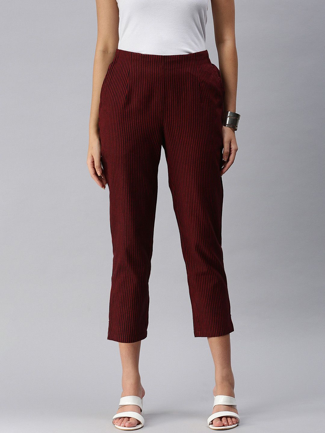 De Moza Women Maroon Tapered Fit Trousers Price in India