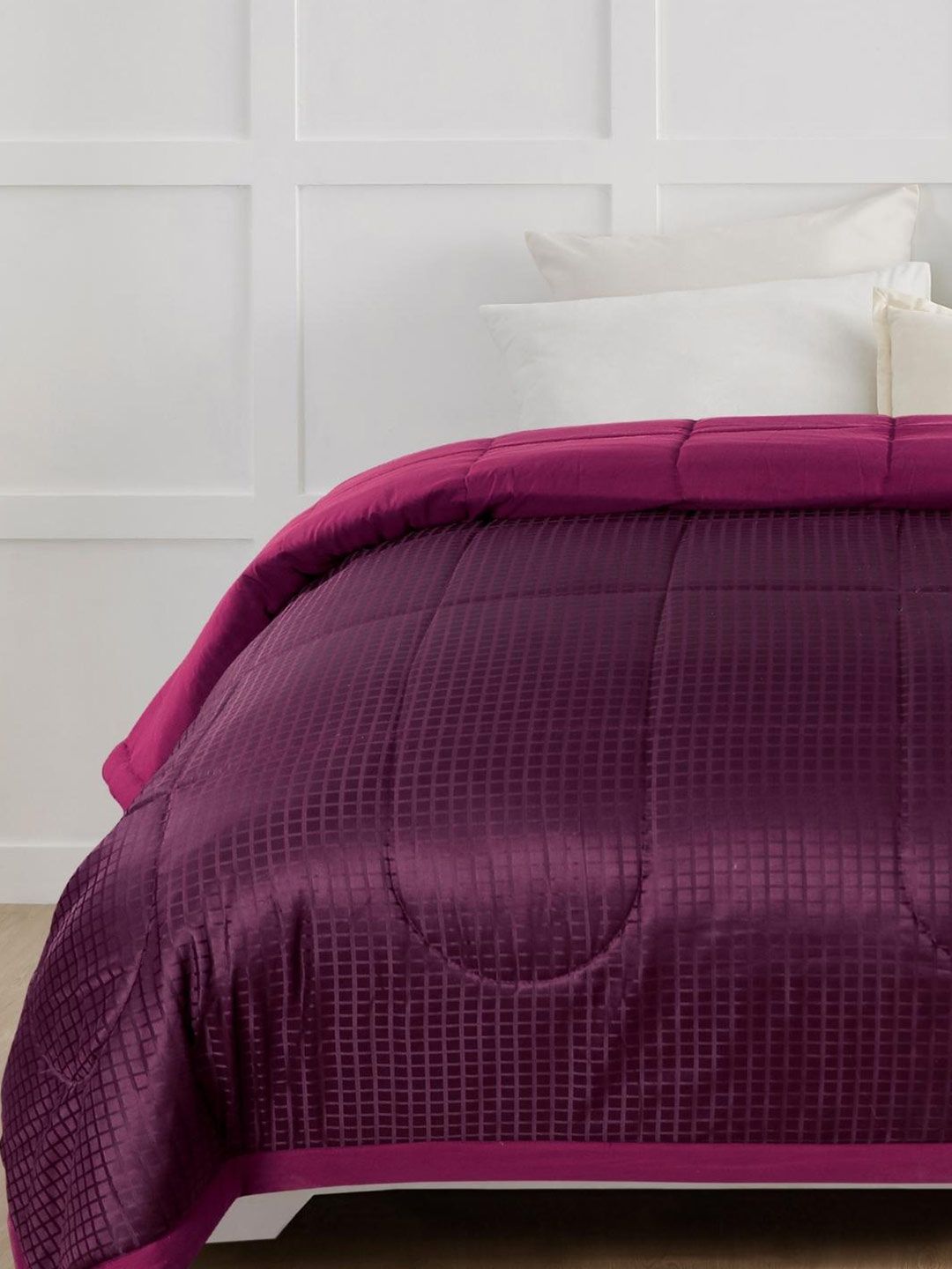 A Homes Grace Magenta & Purple Microfiber AC Room 120 GSM Reversible Double Bed Comforter Price in India
