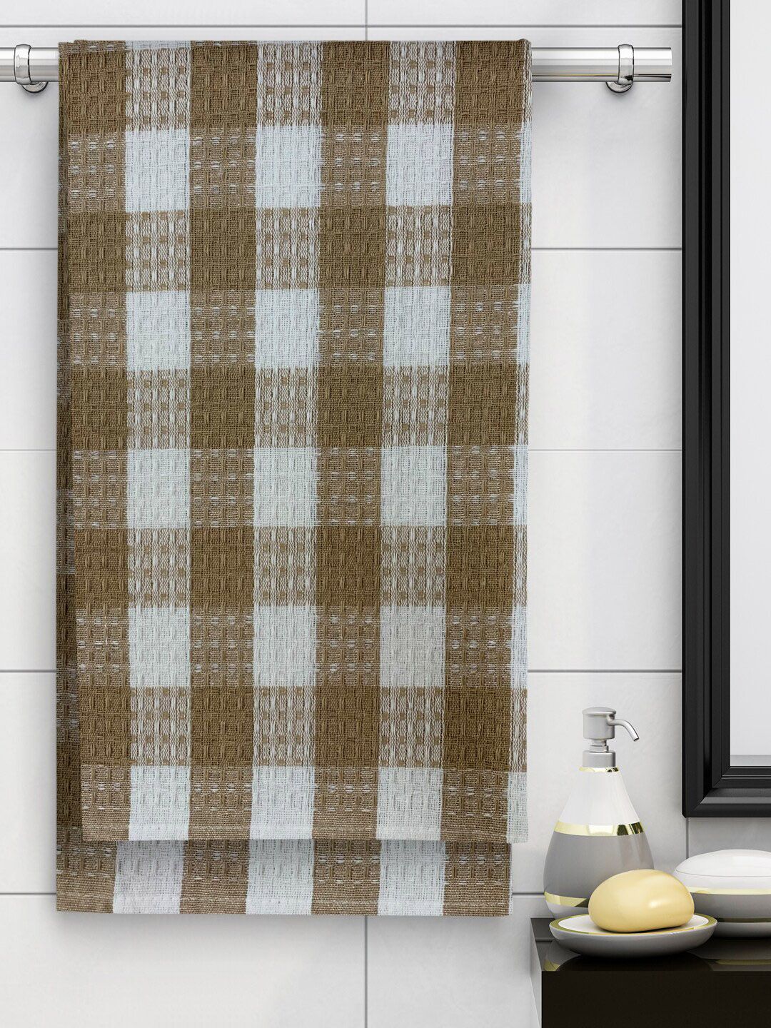 Athom Trendz Set of 2 Checked Cotton Bath Towels Price in India