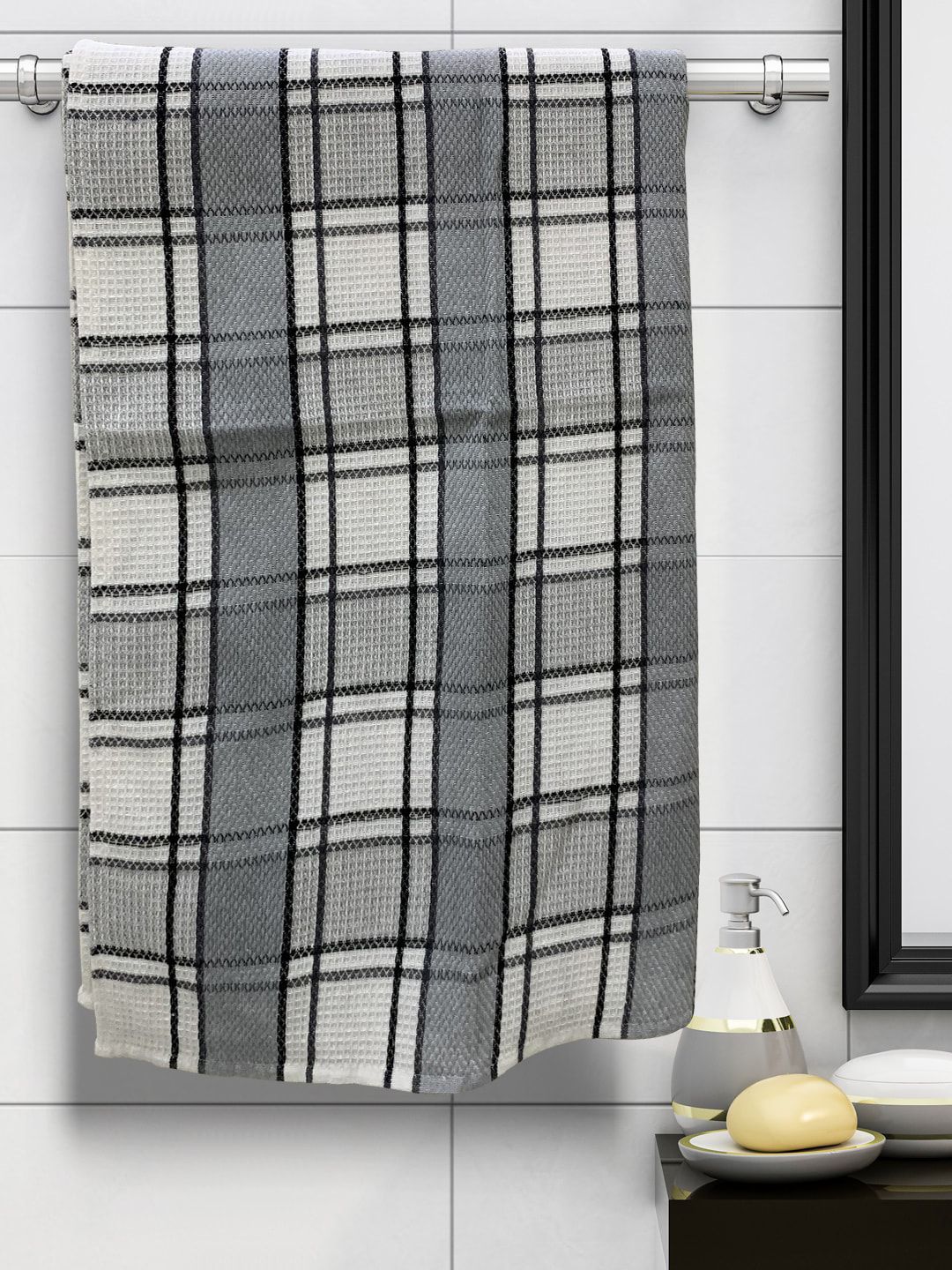 Athom Trendz Set Of 3 Grey & White Checked 210 GSM Cotton Bath Towels Price in India