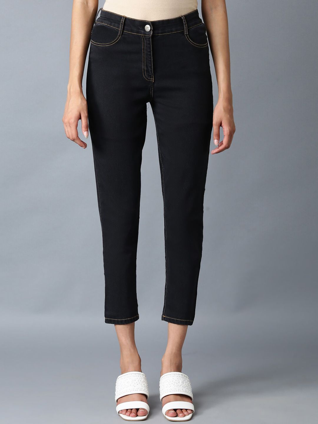 elleven Women Grey Jeans Price in India