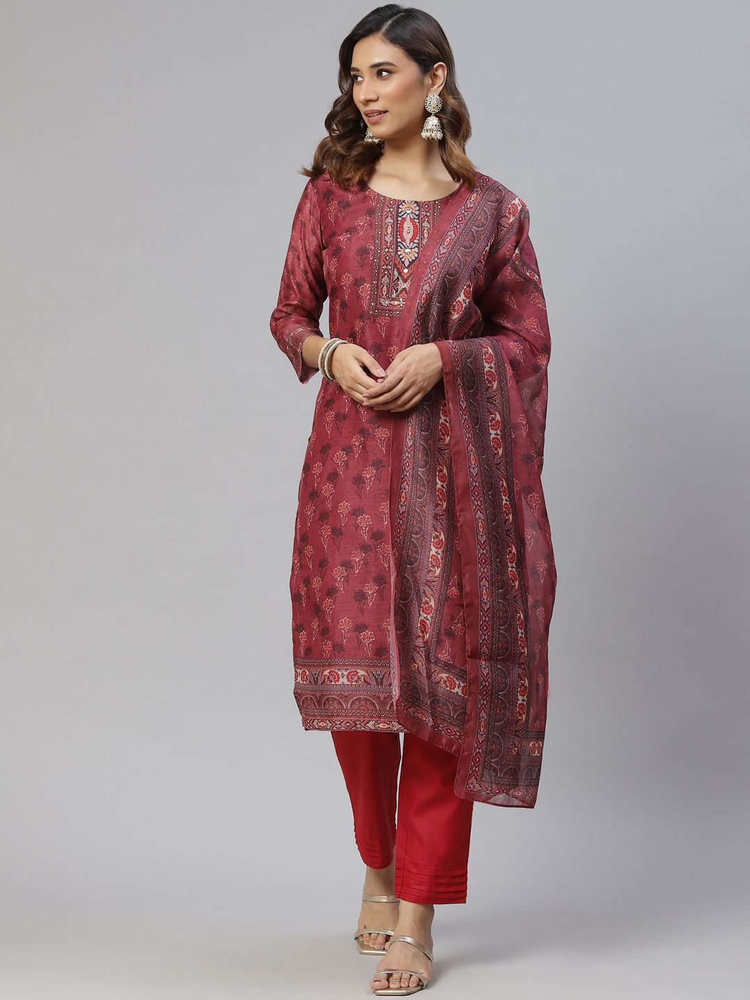 RAJGRANTH Women Pink Floral Printed Sequinned Chanderi Silk Kurta with Trousers & With Dupatta Price in India