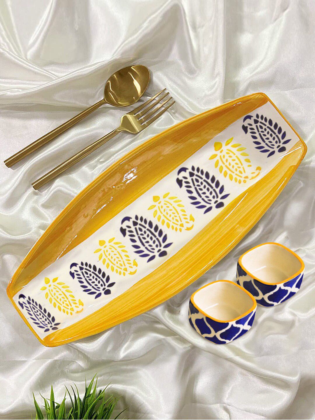 StyleMyWay Yellow & Blue Hand Painted Serving Platter With Two Dip Bowls Price in India