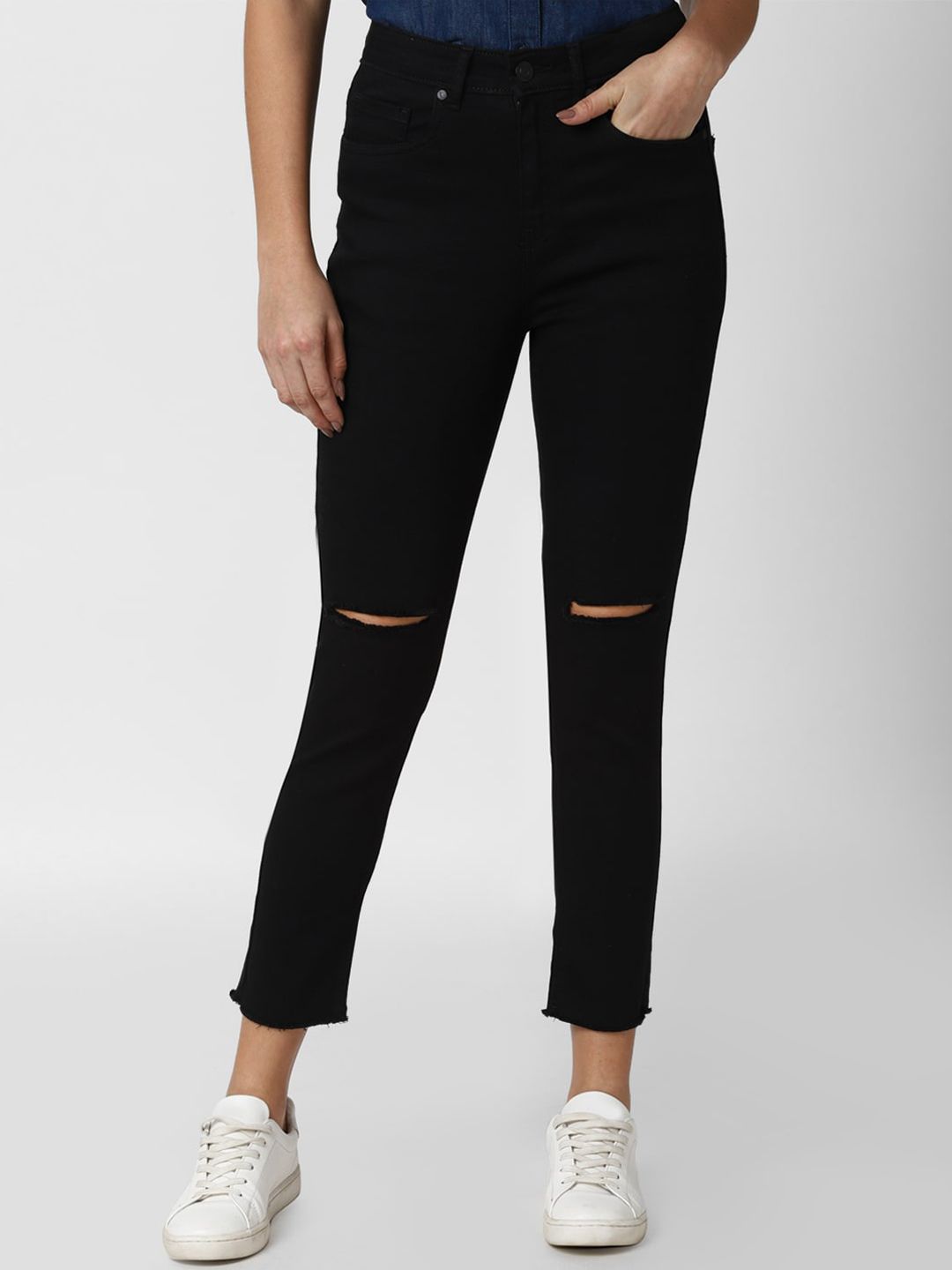 Van Heusen Woman Women Black Skinny Fit Mildly Distressed Jeans Price in India