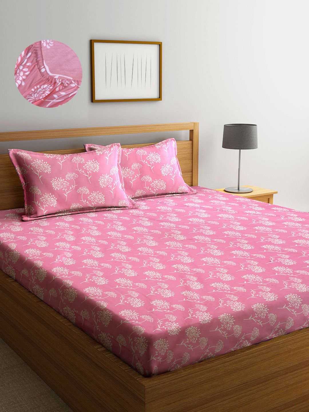 Arrabi Pink & Cream-Coloured Floral 300 TC King Bedsheet with 2 Pillow Covers Price in India