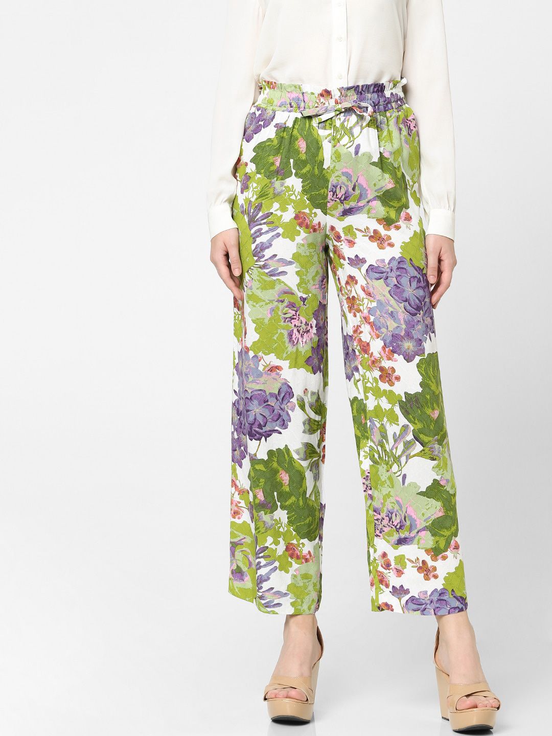 Vero Moda Women Multicoloured Floral Printed High-Rise Trousers Price in India